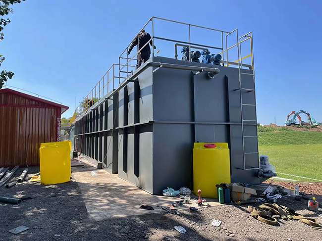 污水處理設(shè)備